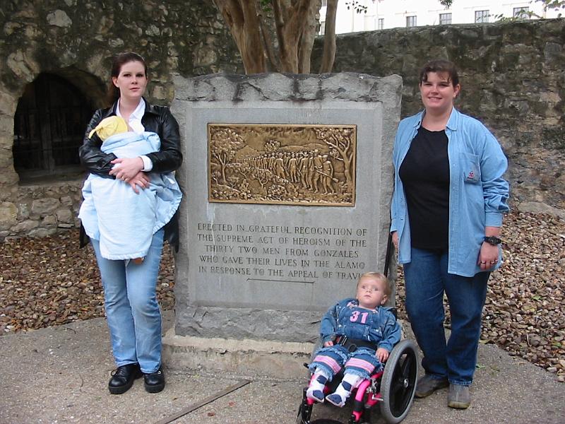 2-05.JPG - At the Alamo with her auntie Nina and cousin Kevin.