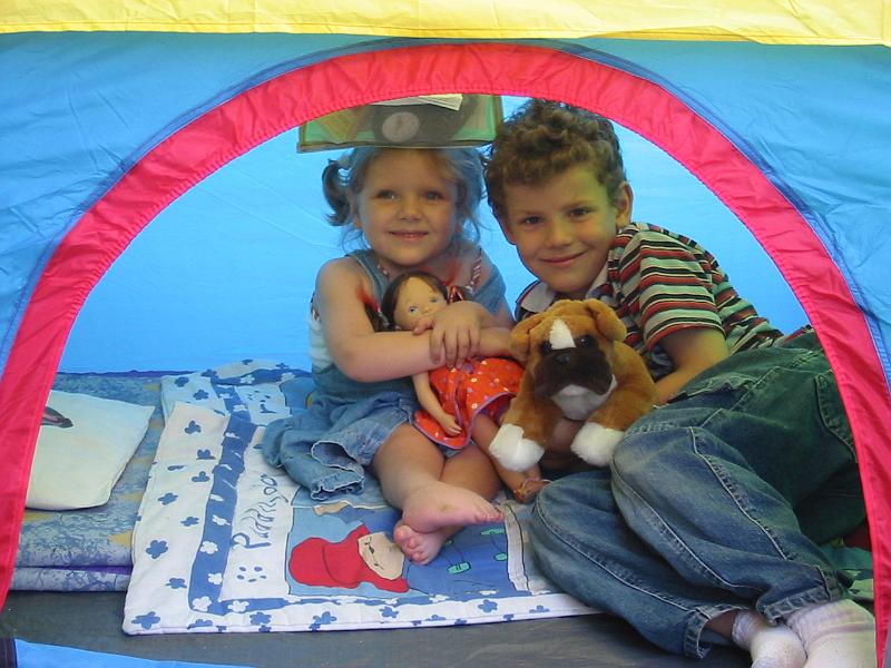 6-04.JPG - Kika and Steven